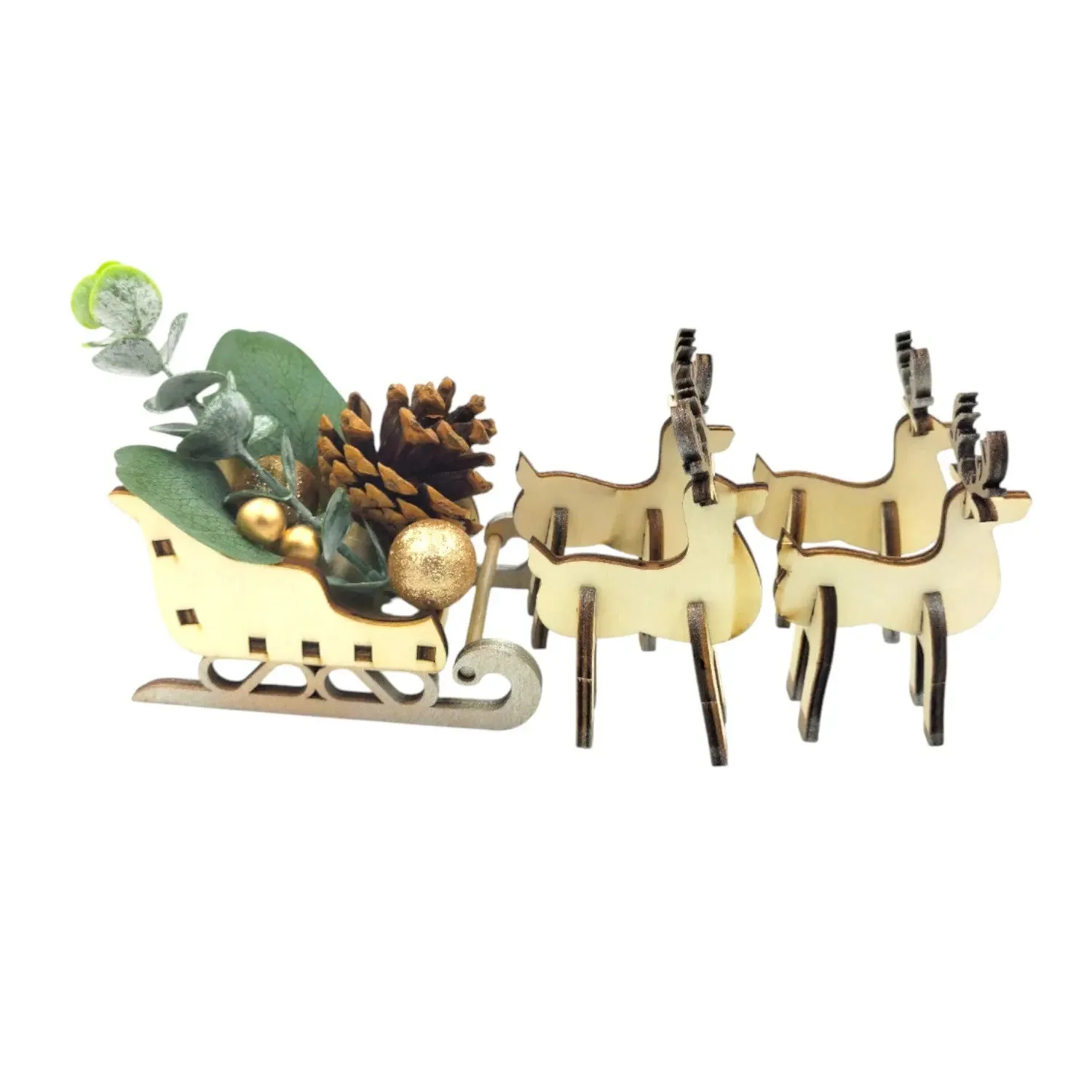 Elegant Santa Sleigh Ornament – Christmas Table Decor