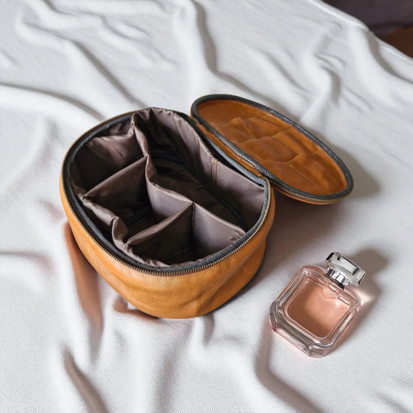 Riverstone Carry-All | Leather Vanity & Cosmetics Case handmade by The Wild Things Co.